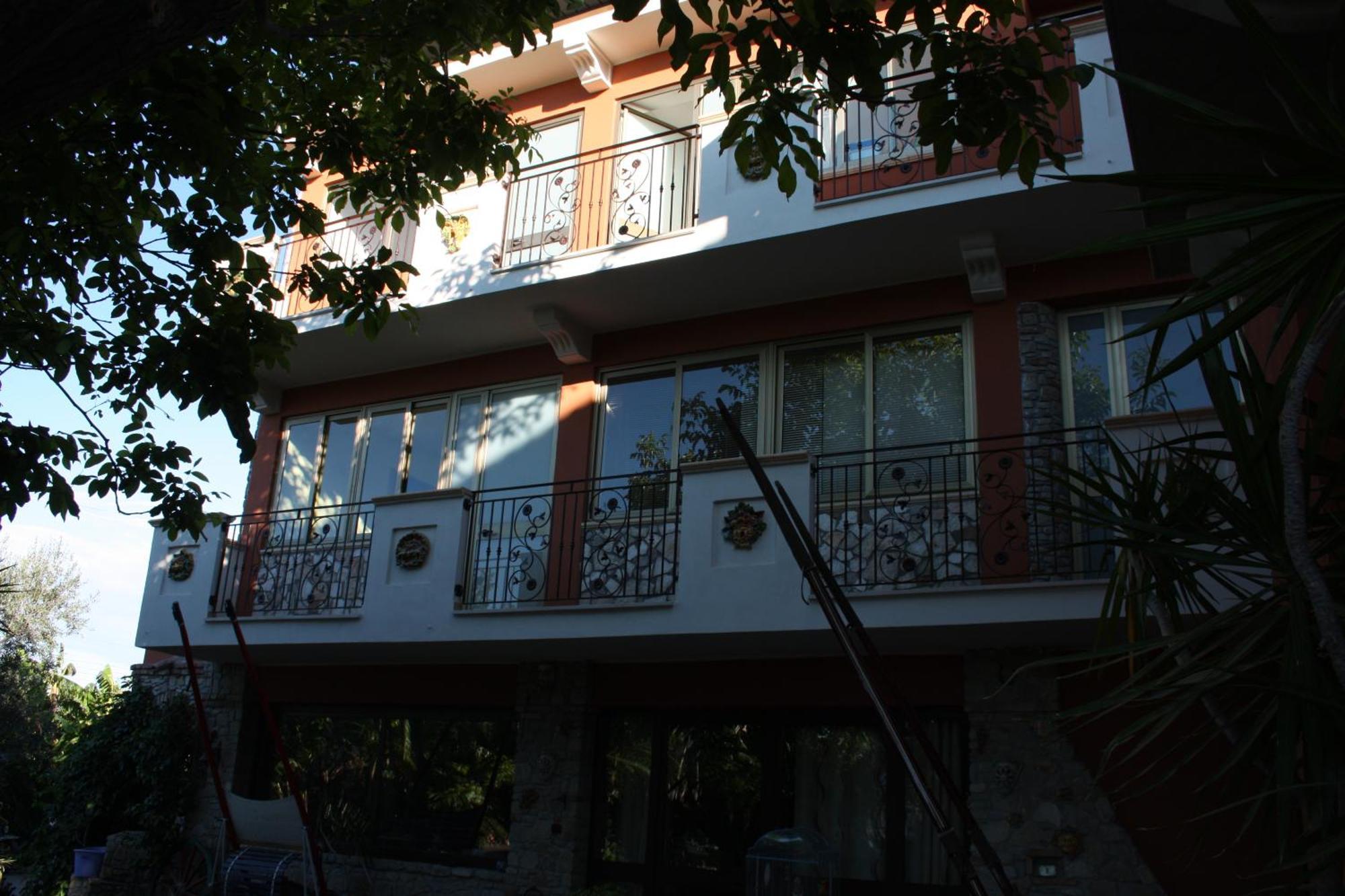 B&B Il Giardino Delle Meraviglie Мелито-ди-Порто-Сальво Экстерьер фото
